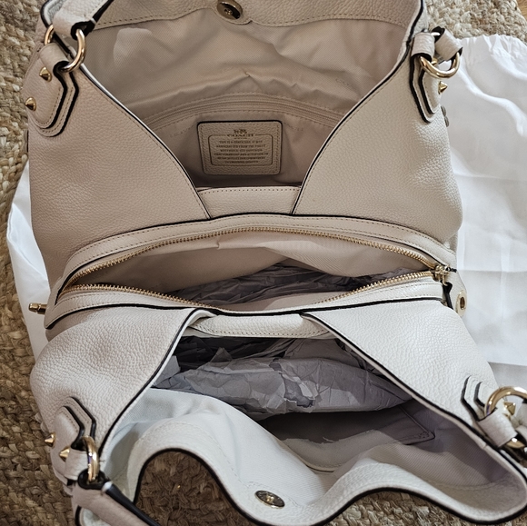 Coach shoulder bag Brand New 🆕 - Picture 6 of 7